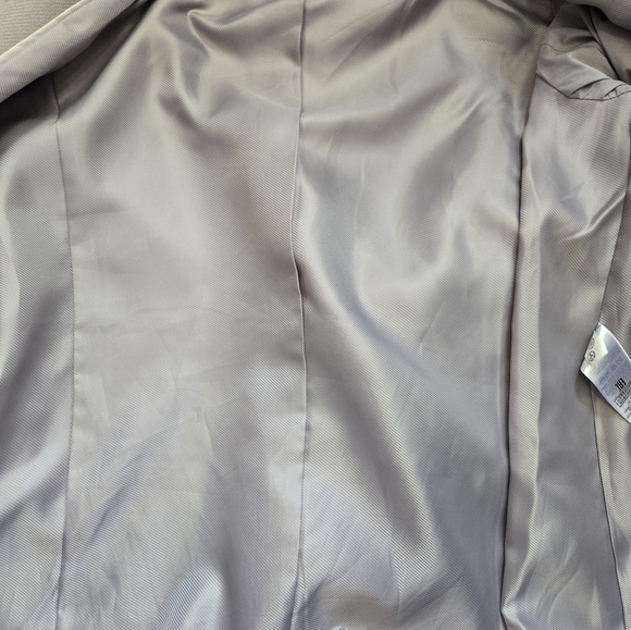 Banana Republic Light Gray Collarless Coat. Size XS - Picture 8 of 12